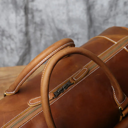 Grand sac de voyage en cuir véritable en bandoulière, multiples rangement, sac premium - David